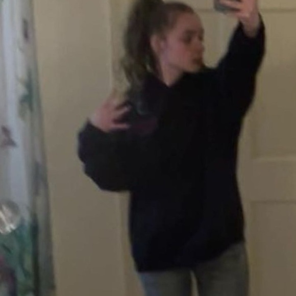 klaira_lewis